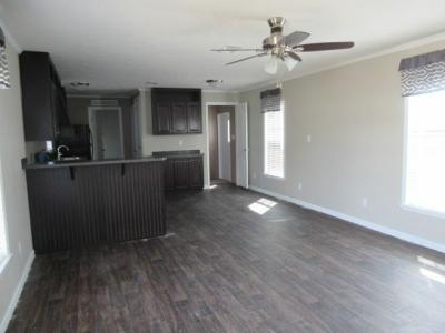 Mobile Home at 14311 Skyfrost Dr Lot #307 Dallas, TX 75253