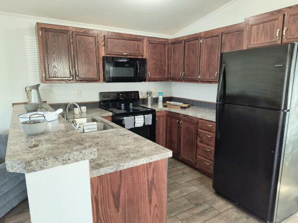 2020 Elliott Mobile Homes Solitaire Mobile Home