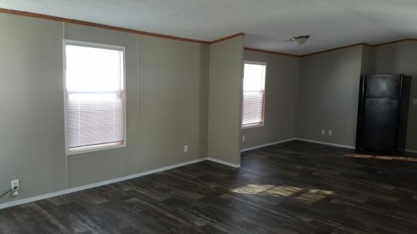 2004 Fleetwood Broadmore Mobile Home