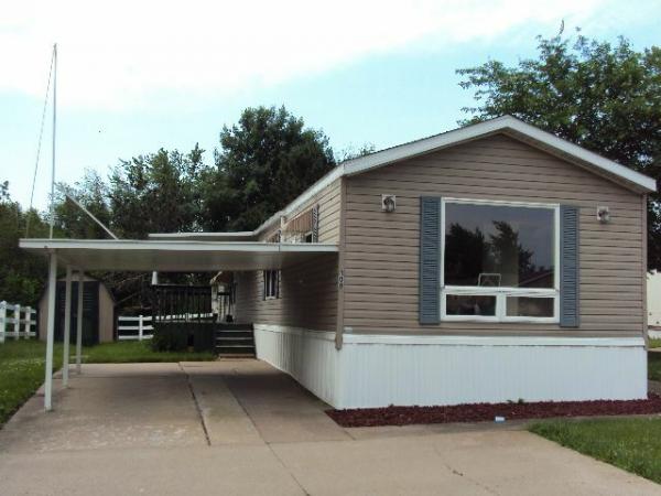 1999 Skyline Arlington Mobile Home