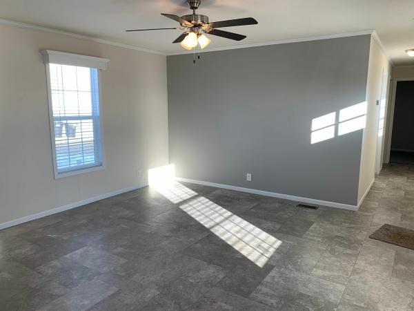 2020 Champion Dutch Diamond II Mobile Home