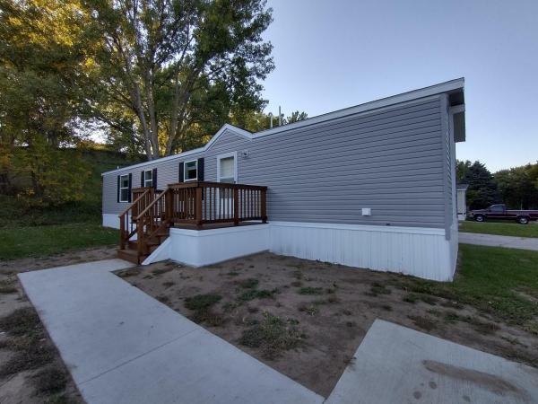 Photo 1 of 2 of home located at 5309 Hwy 75 N #239 Sioux City, IA 51108