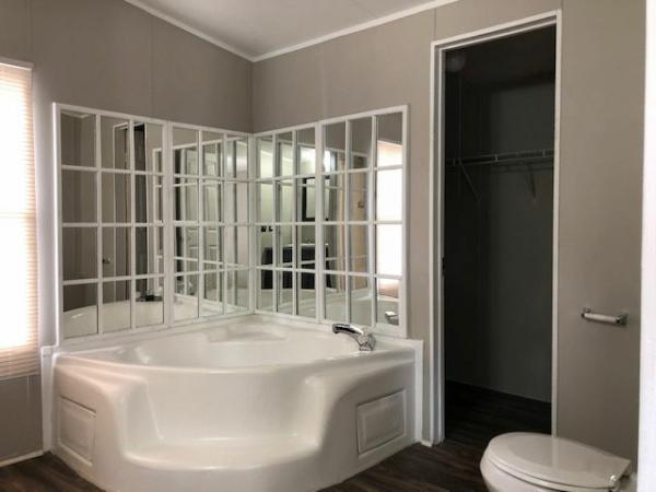 2006 Cappaert Mfg Housing Big Foot Mobile Home