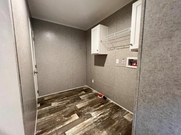 2024 Clayton Homes Inc Grand Living Mobile Home