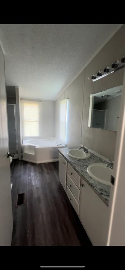 Mobile Home at 702 S Clarkwood Road #E01 Corpus Christi, TX 78406