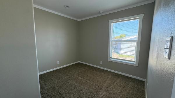 2021 American Homestar Corp Metro Mobile Home