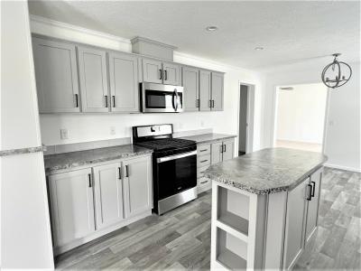 Mobile Home at 5338 Coventry Lot 197 Holly, MI 48442