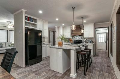 Mobile Home at 6549 Hillcrest Drive Lot 370 Holly, MI 48442