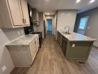 2025 76CEJ16663AH25  Home