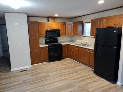 Mobile Home at 2324 Fredonia Flint, MI 48504