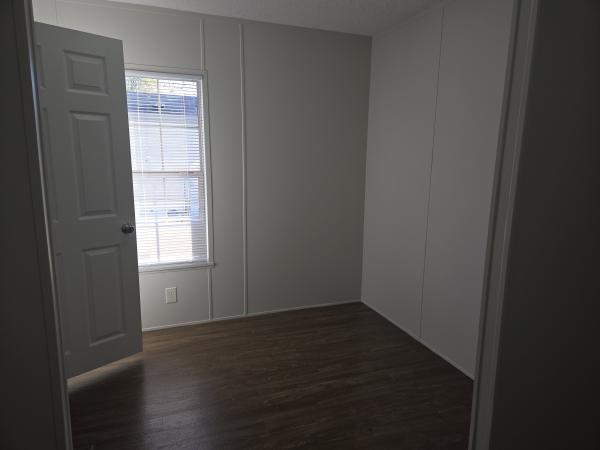 2020 LH167232B-F  Home