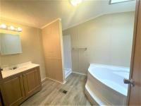 2000 Fairmont Homes Encore Mobile Home