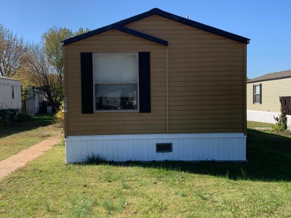 Photo 1 of 1 of home located at 6830 Heatherwood Dr Lot 322 House Springs, MO 63051