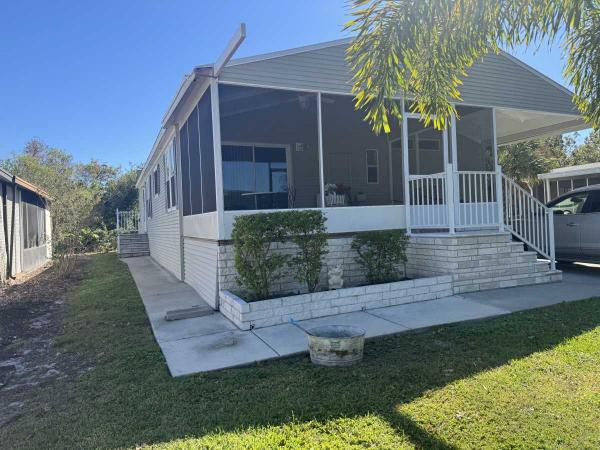 Photo 1 of 2 of home located at 8832 Nautilus Dr. Tampa, FL 33635