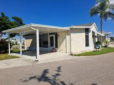 Photo 4 of 8 of home located at 3701 Baynard Drive Lot J22 Punta Gorda, FL 33950