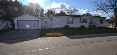 Mobile Home at 597 Sunset Maple Sheboygan Falls, WI 53085