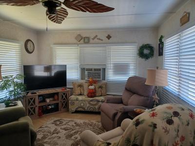 Photo 2 of 32 of home located at 25 Center Rd Palmetto, FL 34221