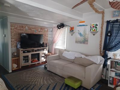 Photo 2 of 29 of home located at 39 East Rd Palmetto, FL 34221