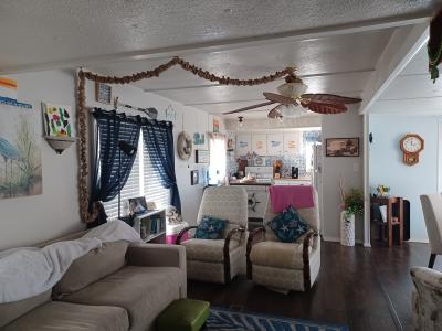 Photo 4 of 29 of home located at 39 East Rd Palmetto, FL 34221