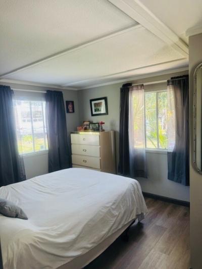 Photo 4 of 17 of home located at 53 Richard Ln Vero Beach, FL 32962