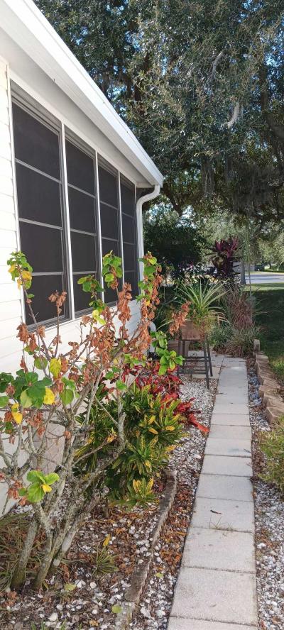 Photo 4 of 20 of home located at 3515 Asbury Dr Parrish, FL 34219