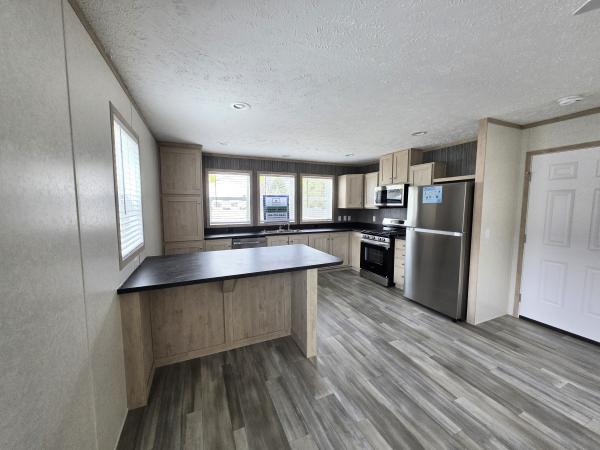 2025 Clayton 6616-4203 Adrenaline  Home