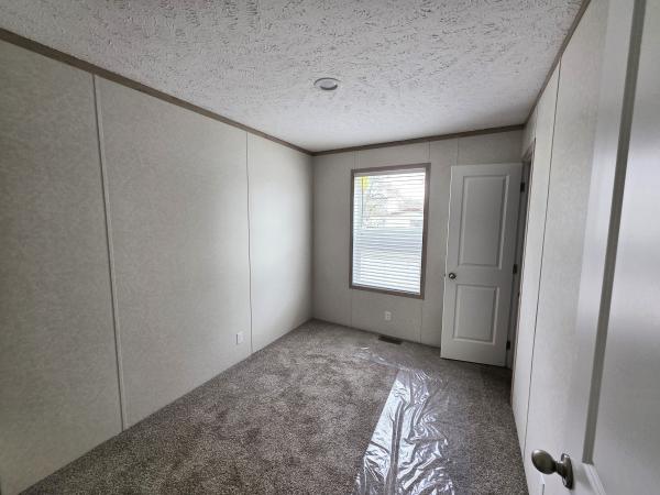 2025 Clayton 6616-4203 Adrenaline  Home