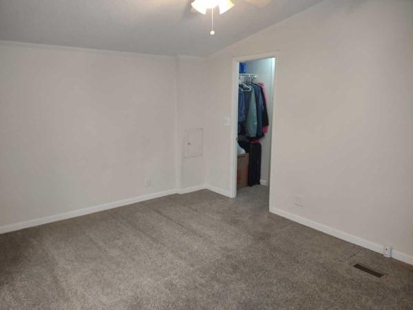 1992 Carrollton Manufactured Home