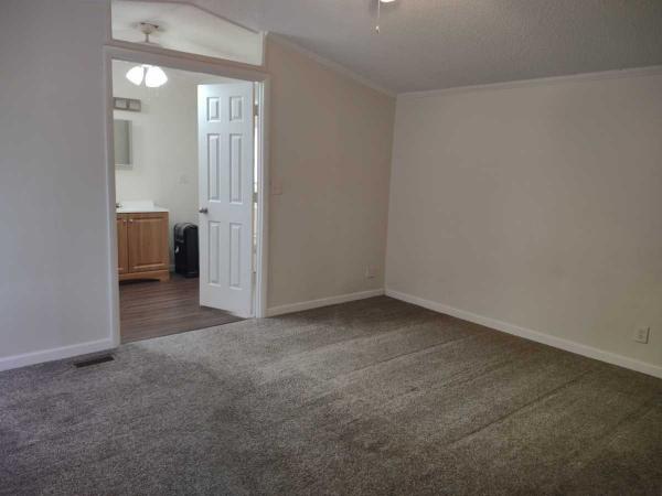 1992 Carrollton Manufactured Home