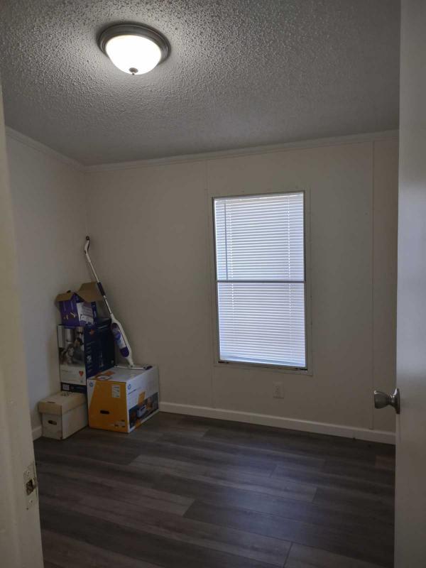 1992 Carrollton Manufactured Home