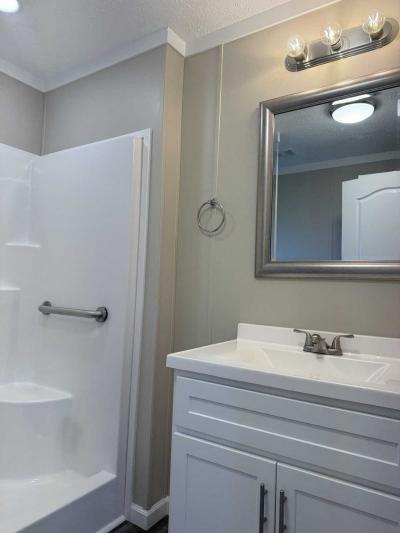 Photo 5 of 8 of home located at 593 Aspen Dr Old Monroe, MO 63369