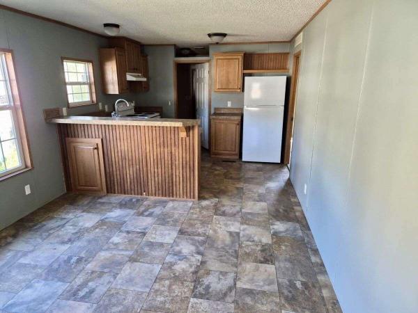 Photo 1 of 2 of home located at 6215 Calloway Evansville, IN 47715