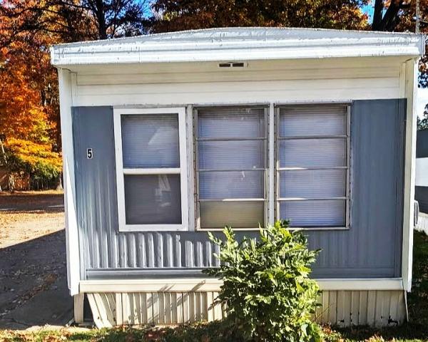 Photo 1 of 2 of home located at 21331 Hamilton Ave Lot 5 Farmington Hills, MI 48336