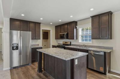 Mobile Home at 194 Kingsway Dr North Mankato, MN 56003