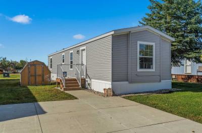 Mobile Home at 275 Kingsway Dr North Mankato, MN 56003
