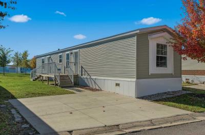 Mobile Home at 157 Kingsway Dr North Mankato, MN 56003