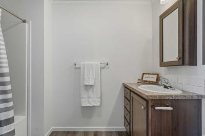 Photo 4 of 9 of home located at 274 Kingsway Dr North Mankato, MN 56003