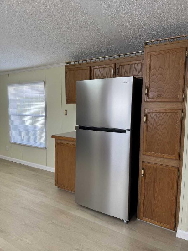 1993 Manufactured Home