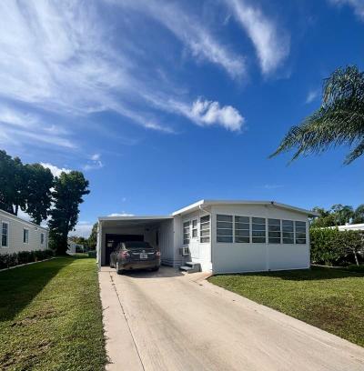Mobile Home at 4 SW Merida Ln Port St Lucie, FL 34952