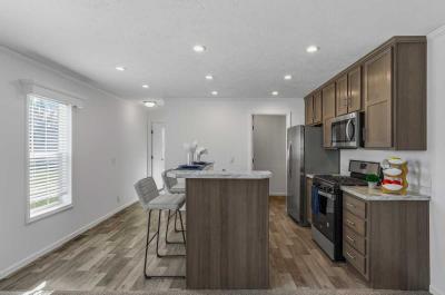 Photo 3 of 12 of home located at 103 Kingsway Dr. North Mankato, MN 56003