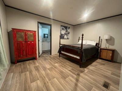 Photo 4 of 8 of home located at 200 Birch Ln Greenville, TX 75402