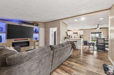 Photo 3 of 24 of home located at 4012 Glenhaven Ln Mounds View, MN 55112