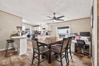 2000 Dutch Mobile Home