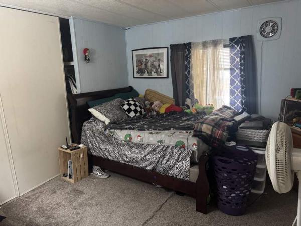 1979 Canyon Crest Manufactured Home