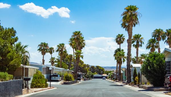 1979 Canyon Crest Manufactured Home