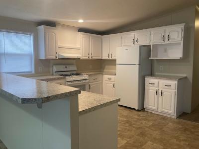 Photo 2 of 7 of home located at 560 Red Beech Drive Flint, MI 48506