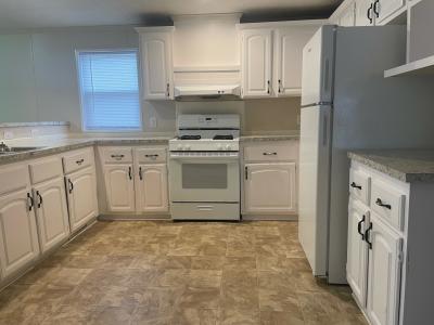 Photo 3 of 7 of home located at 560 Red Beech Drive Flint, MI 48506