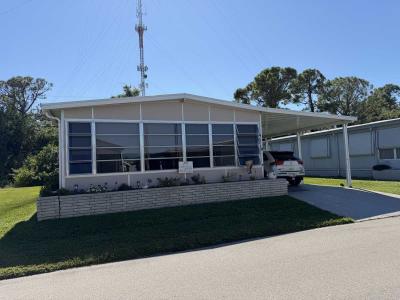 Photo 2 of 52 of home located at 937 Strongbox Ln North Fort Myers, FL 33917