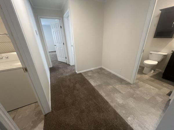 2019 Champion RA2864247 Mobile Home