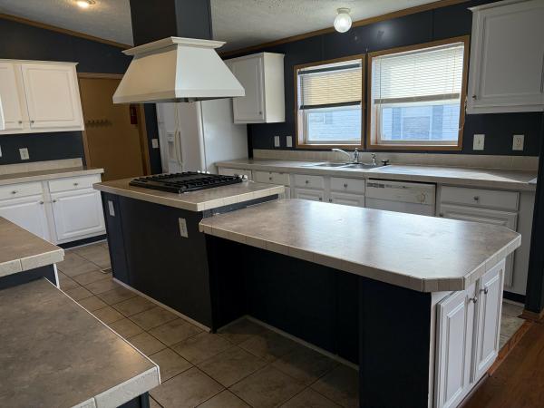 2003  Mobile Home For Sale